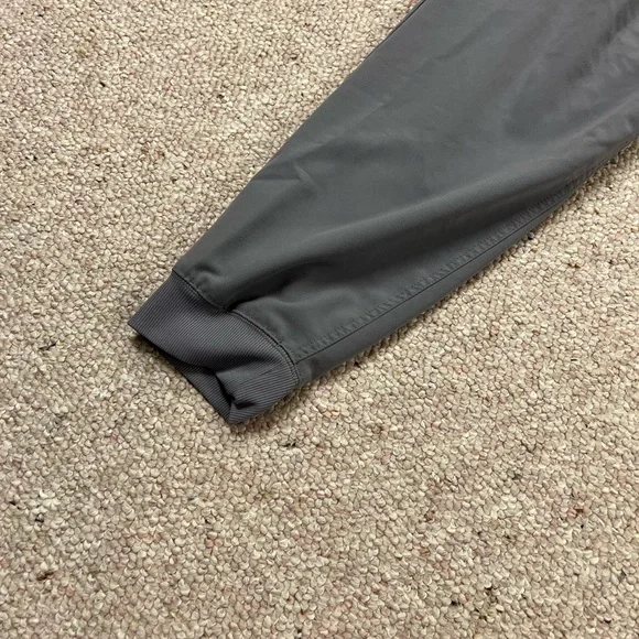 Jaanu gray jogger scrub pant - Picture 2 of 7